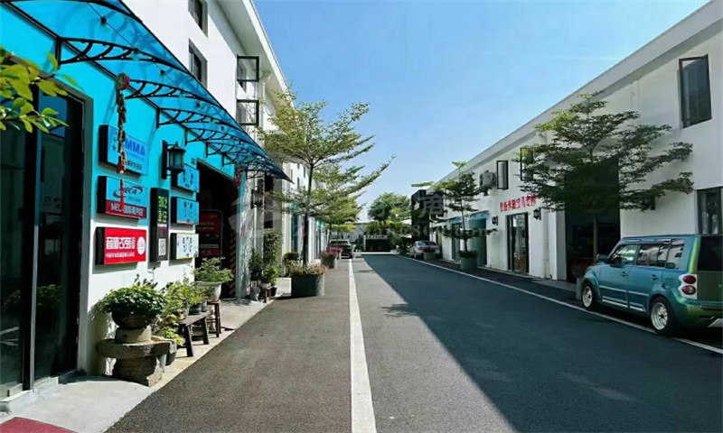 1713335355670862.jpg 学院里创意园.jpg